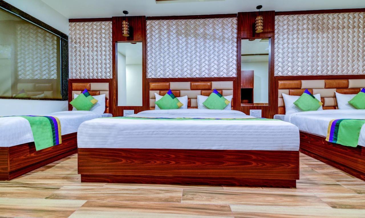فندق ماهاباليشوارفي  Treebo Trend Khushi River Side Retreat المظهر الخارجي الصورة