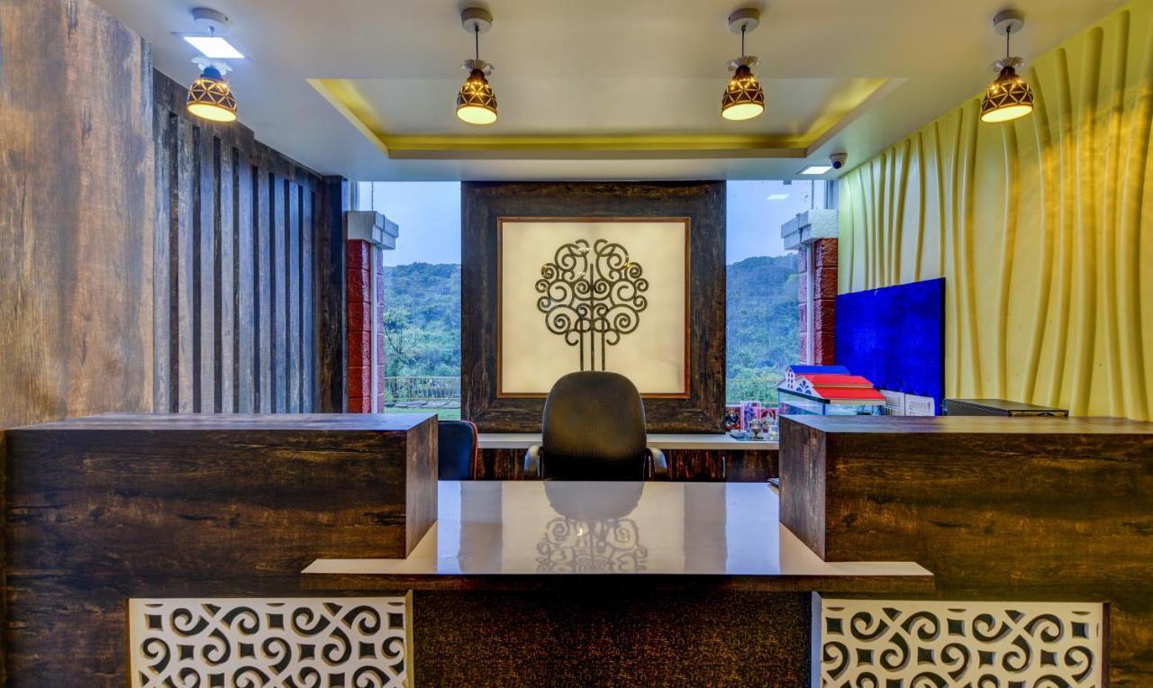 فندق ماهاباليشوارفي  Treebo Trend Khushi River Side Retreat المظهر الخارجي الصورة